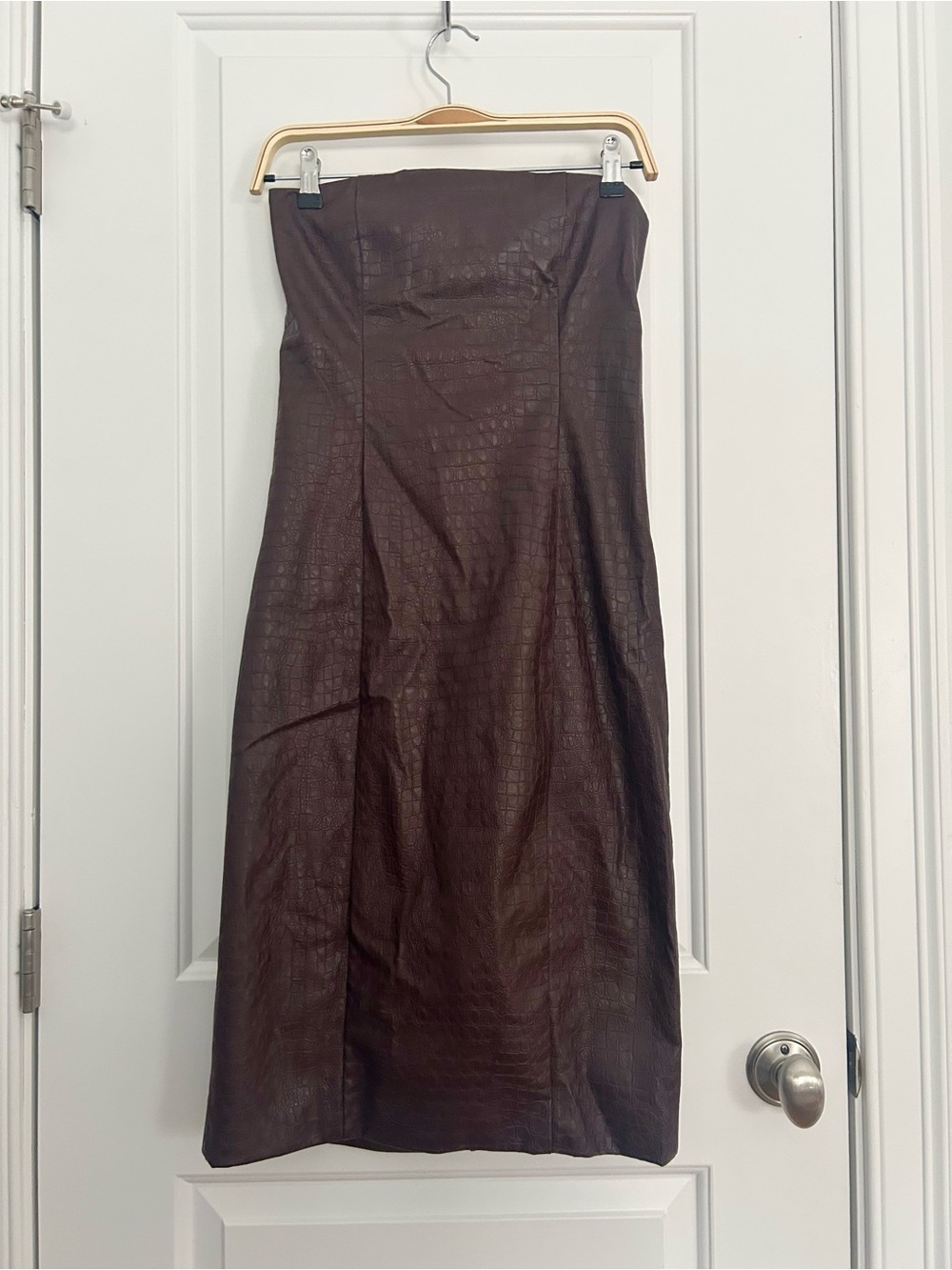 7 For All Mankind Strapless Snakeskin Faux Leather Dark Brown Midi Dress - Picture 3 of 6